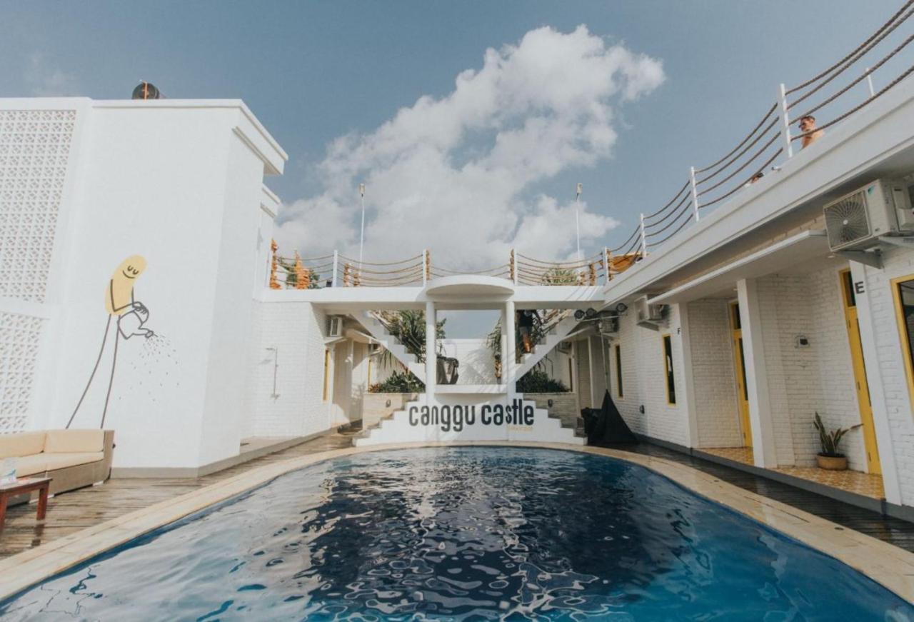 Canggu Castle Екстер'єр фото